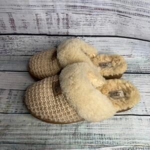 UGG Knit Sweater Sheepskin Scuff Slippers Women's US 10 Beige Wool Cozy